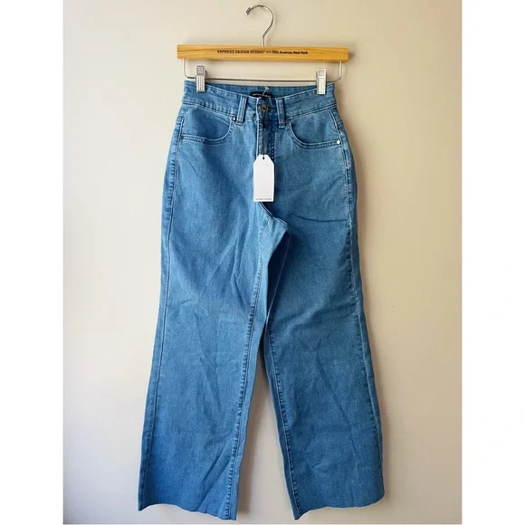Universal Standard Jackie High Rise Cropped Jeans California Blue New Tags 2 - Picture 3 of 5